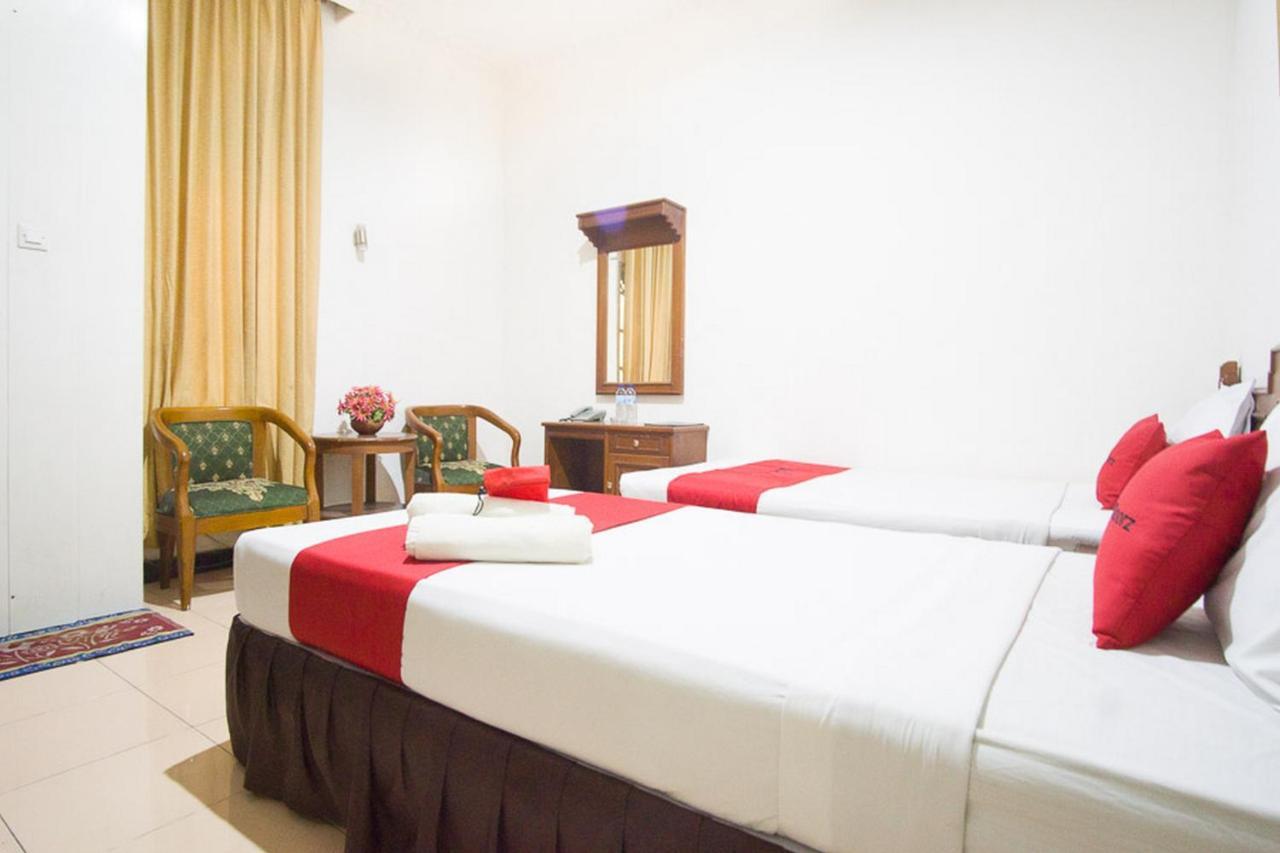 Reddoorz Near Pantai Falajawa Ternate Hotel Eksteriør billede